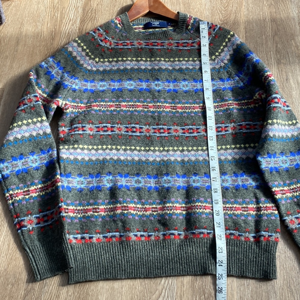 J. Crew 100% lamb wool crewneck sweater. - Picture 5 of 8
